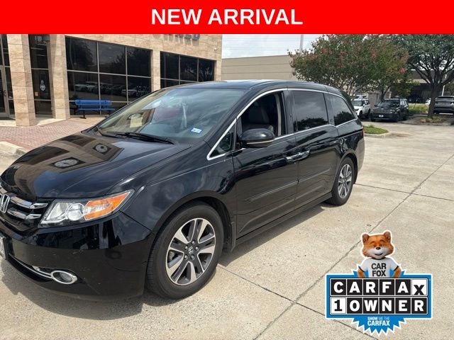 Used 2016 Black Honda Touring Elite image 2