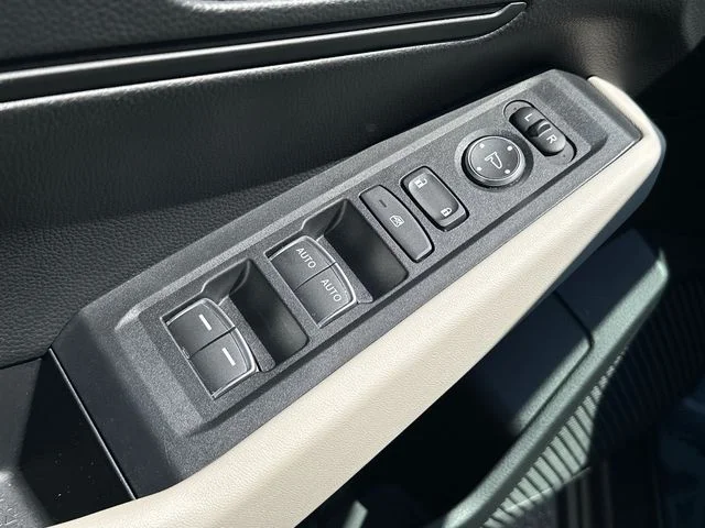 2025 Honda Accord LX - Photo 15