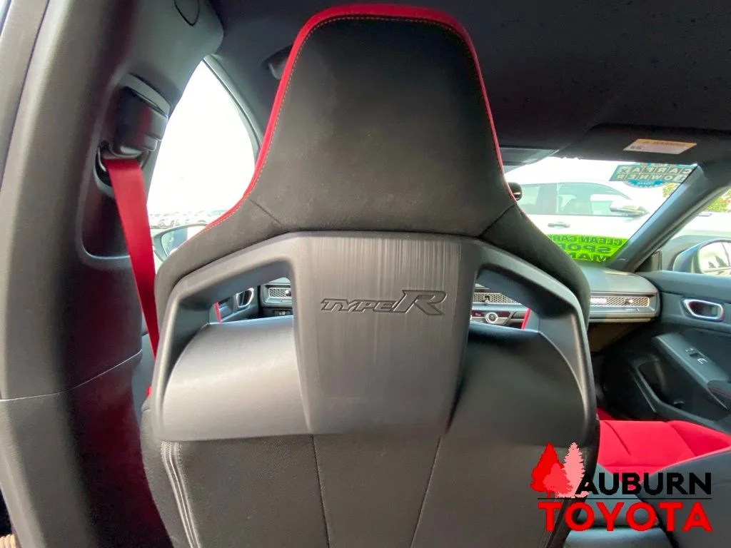 Used 2023  Honda  image 28