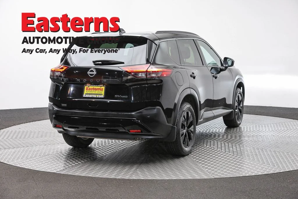 Used 2023 Black Nissan SV image 5
