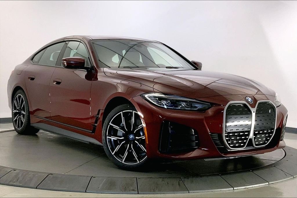 2023 BMW i4 eDrive40's photo
