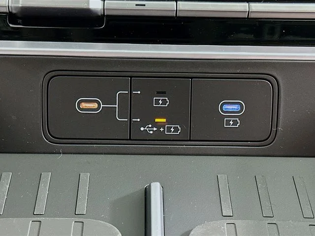 New 2026 Hyundai SANTA FE SE