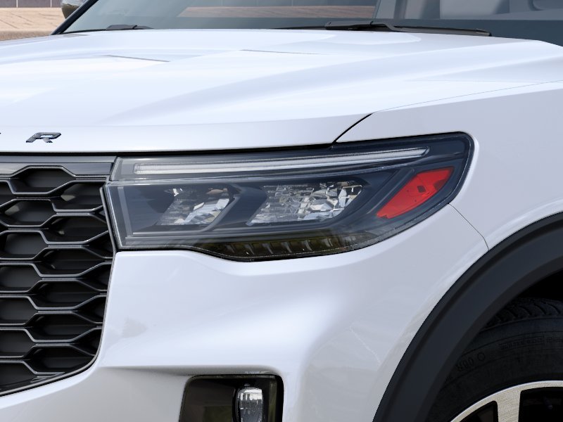 New 2027 Star White Metallic Tri-Coat Ford ST-Line image 56