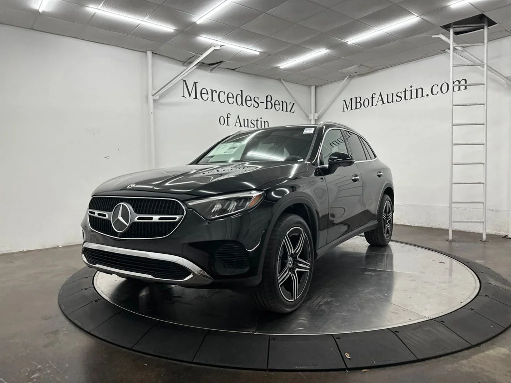 New 2026 Black Mercedes-Benz GLC 300 image 3