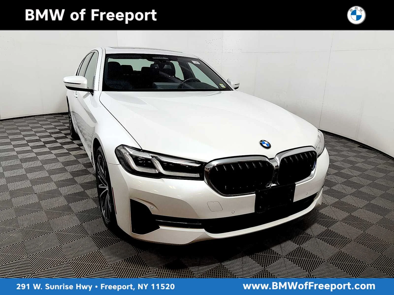 2023 BMW 5 Series 540i - Photo 1