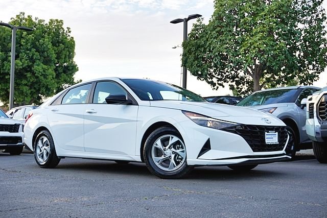 2021 Hyundai Elantra SE