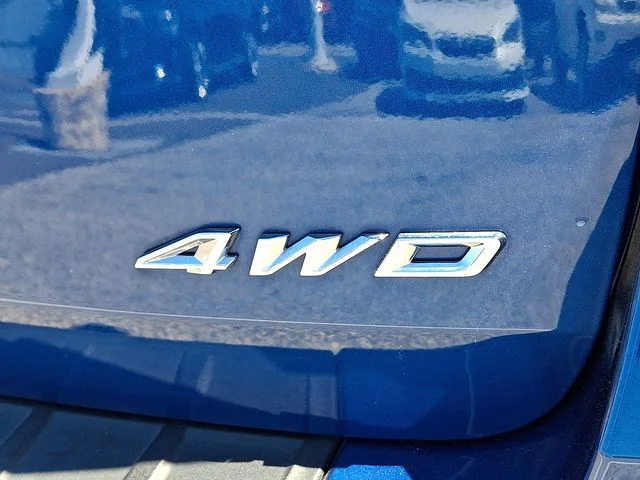 Certified Used 2023 Blue Metallic Ford XLT image 32