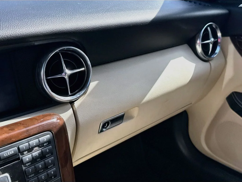 Used 2014  Mercedes-Benz SLK 250 image 15