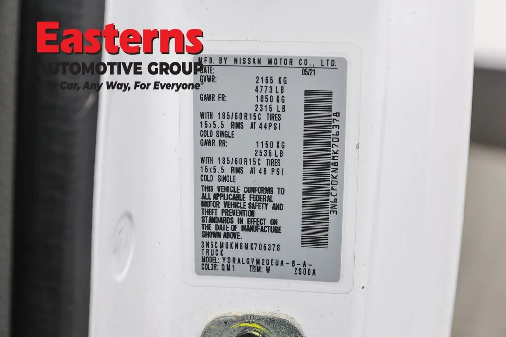 Used 2021 White Nissan SV image 34