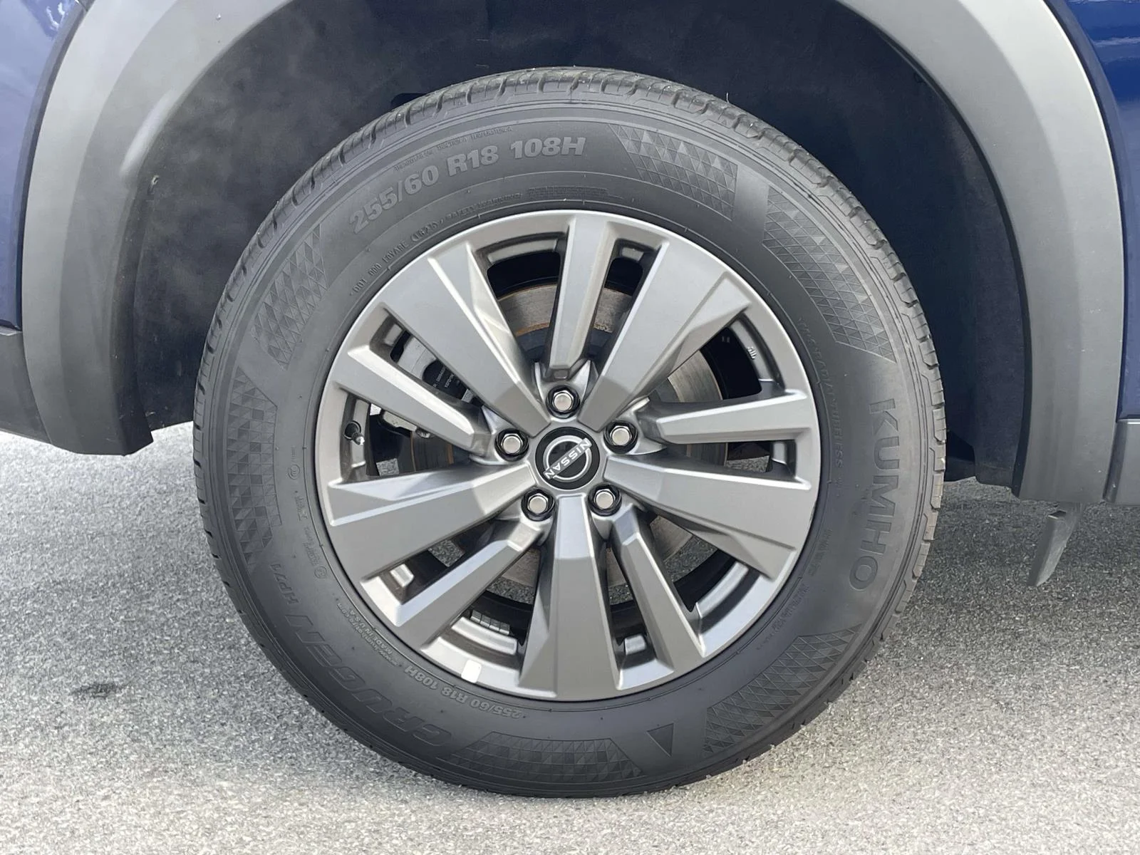 Used 2025 Blue Nissan SV 4WD image 32