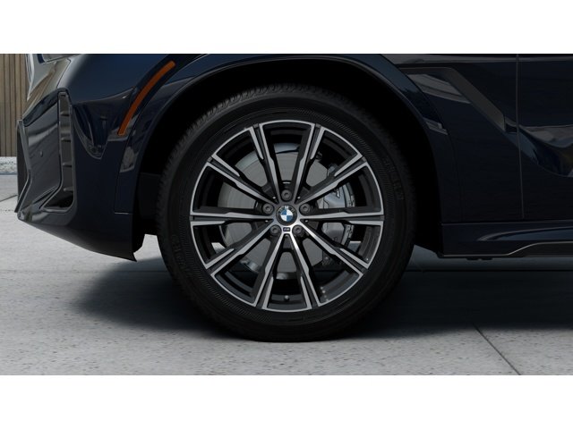 New 2027 Carbon Black Metallic BMW  image 7