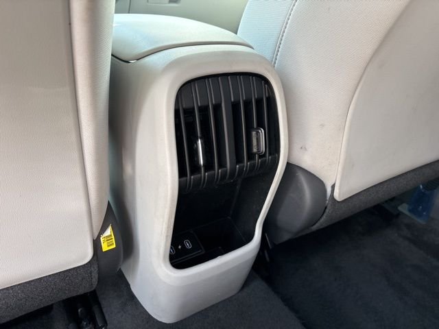 2025 Hyundai Kona SEL - Photo 31