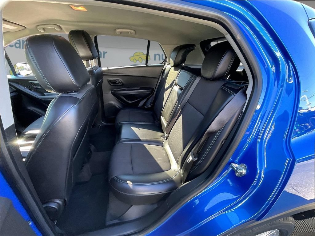 Used 2015 BRILLIANT BLUE METALLIC Chevrolet LT image 15
