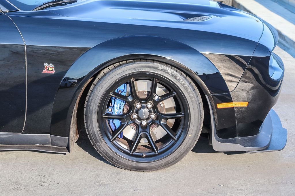 Used 2023 Pitch Black Clearcoat Dodge R/T Scat Pack Widebody image 11