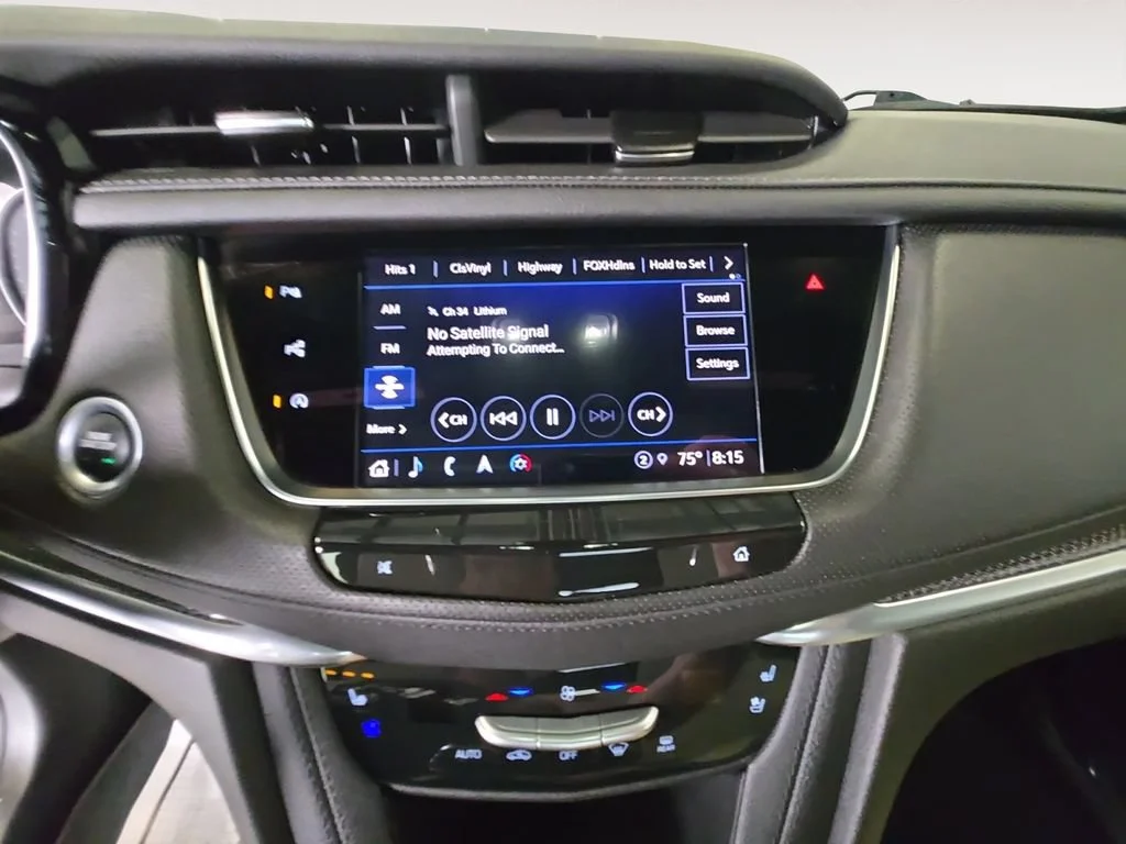 Used 2025 Emerald Lake Metallic Cadillac Sport image 15