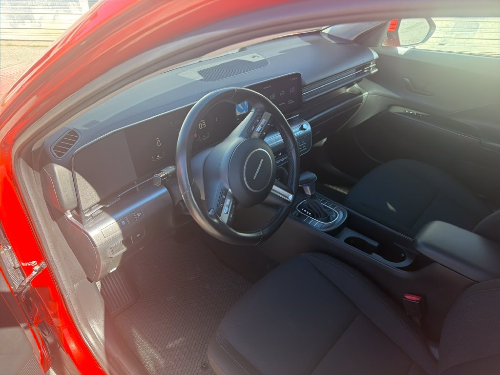 Used 2025 Orange Hyundai SEL image 15
