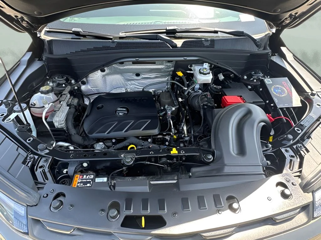 Used 2024 Black Chevrolet ACTIV image 31