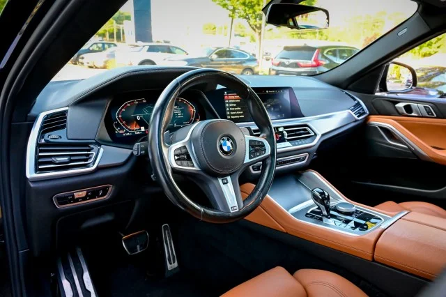 Used 2022 Black Sapphire Metallic BMW xDrive40i, M-Sport Pckge, Extra Clean, Loaded!!!! image 14