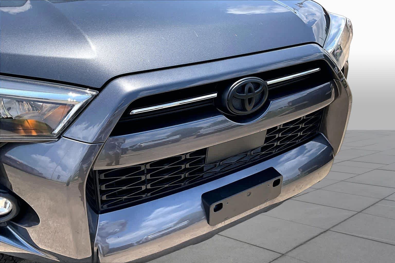 Used 2023 Magnetic Gray Metallic Toyota SR5 Premium image 29
