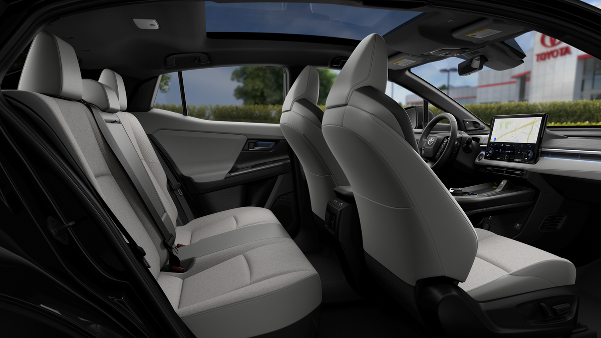 New 2026 Wind Chill Pearl with Midnight Black Metallic roof Toyota XSE image 19