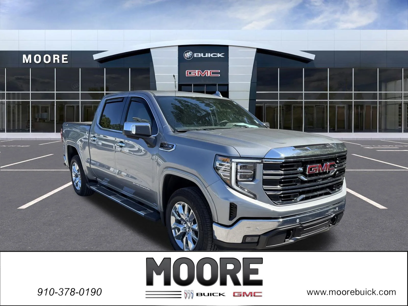 2025 GMC Sierra 4WD Crew Cab Short Box SLT's photo