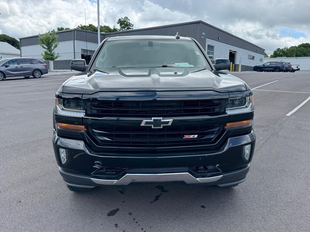 Used 2017 BLACK Chevrolet LT image 11