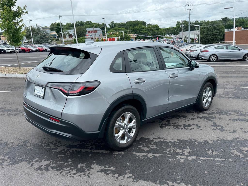 Certified Used 2025 Lunar Silver Metallic Honda AWD LX image 34