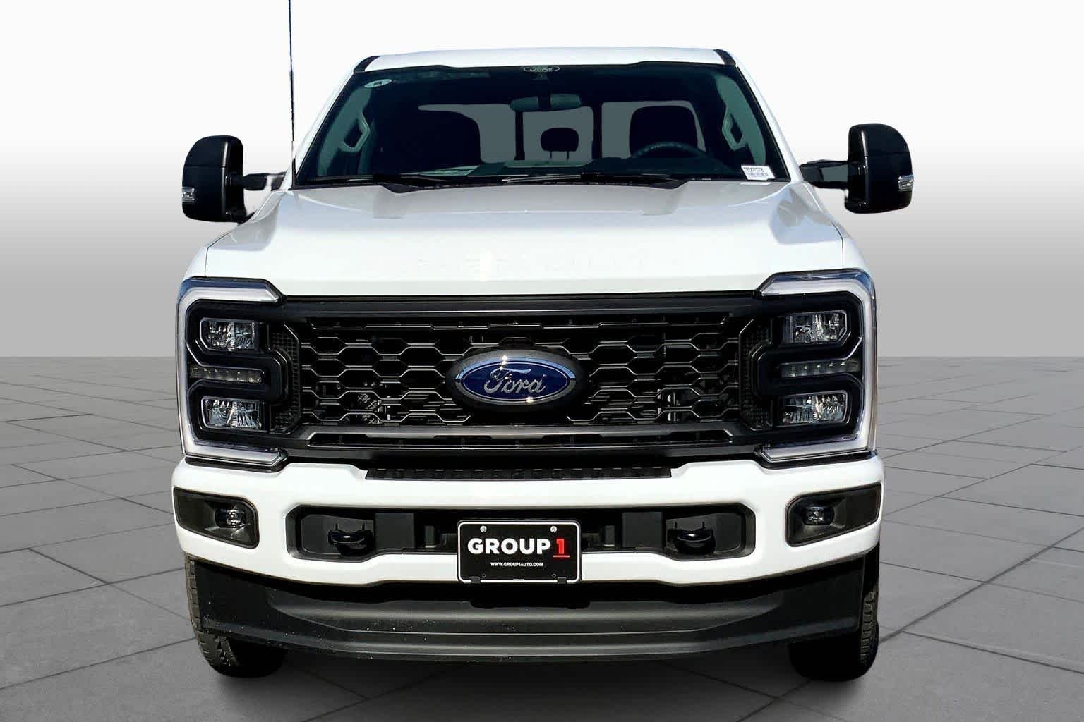 New 2026 Oxford White Ford F-250® XL image 3