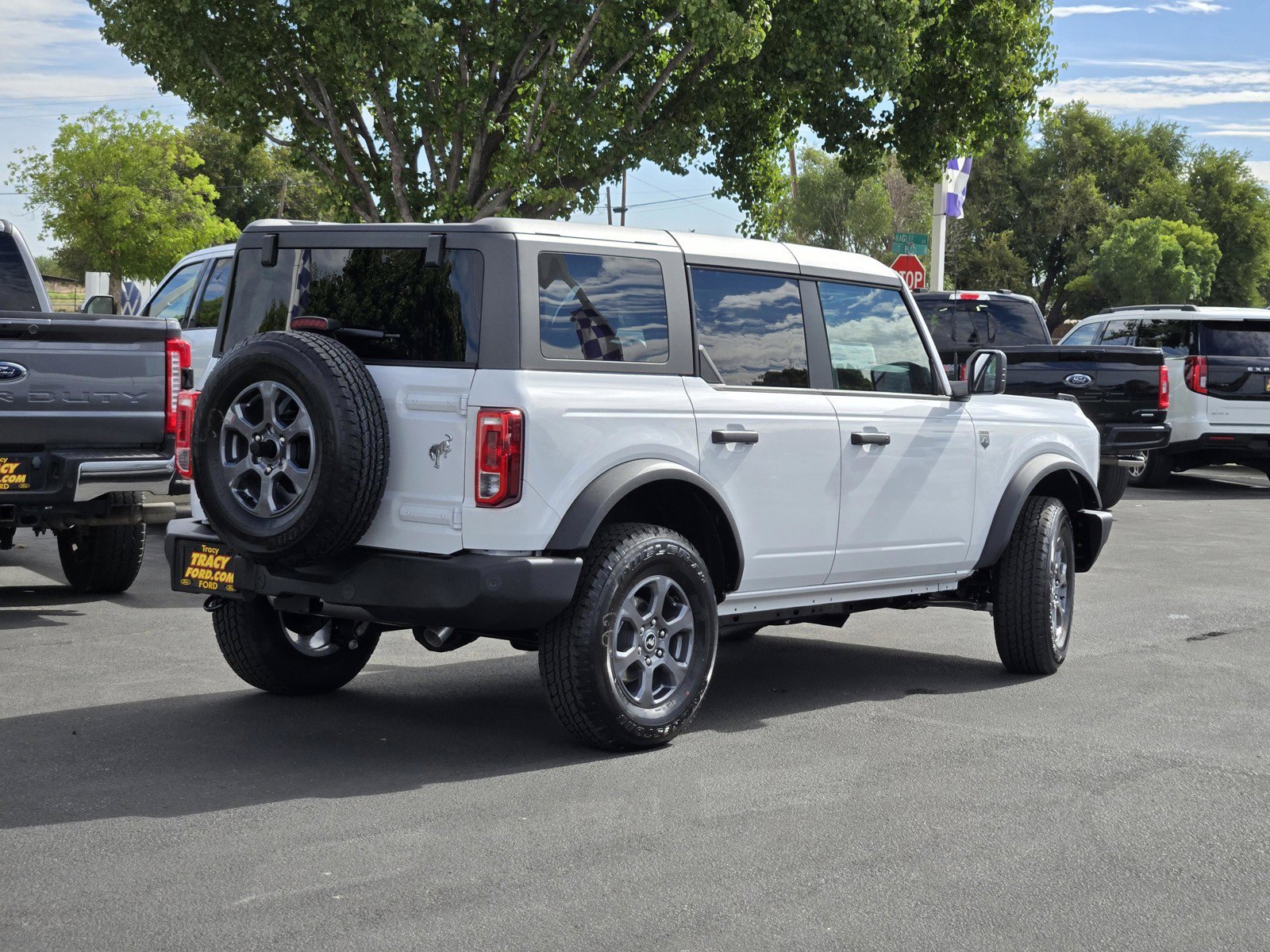 New 2026 White Ford Big Bend image 4