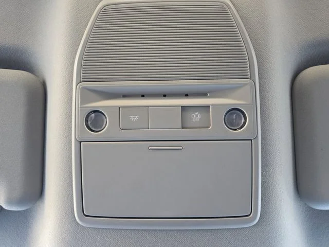 New 2026 White Nissan SV image 7