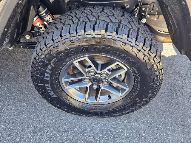 Used 2026 Black Jeep Mojave image 6