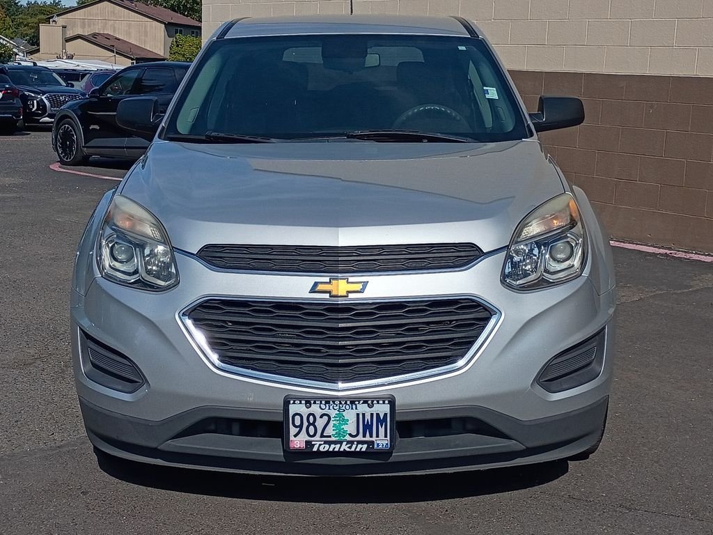 Used 2016 Silver Ice Metallic Chevrolet LS image 11