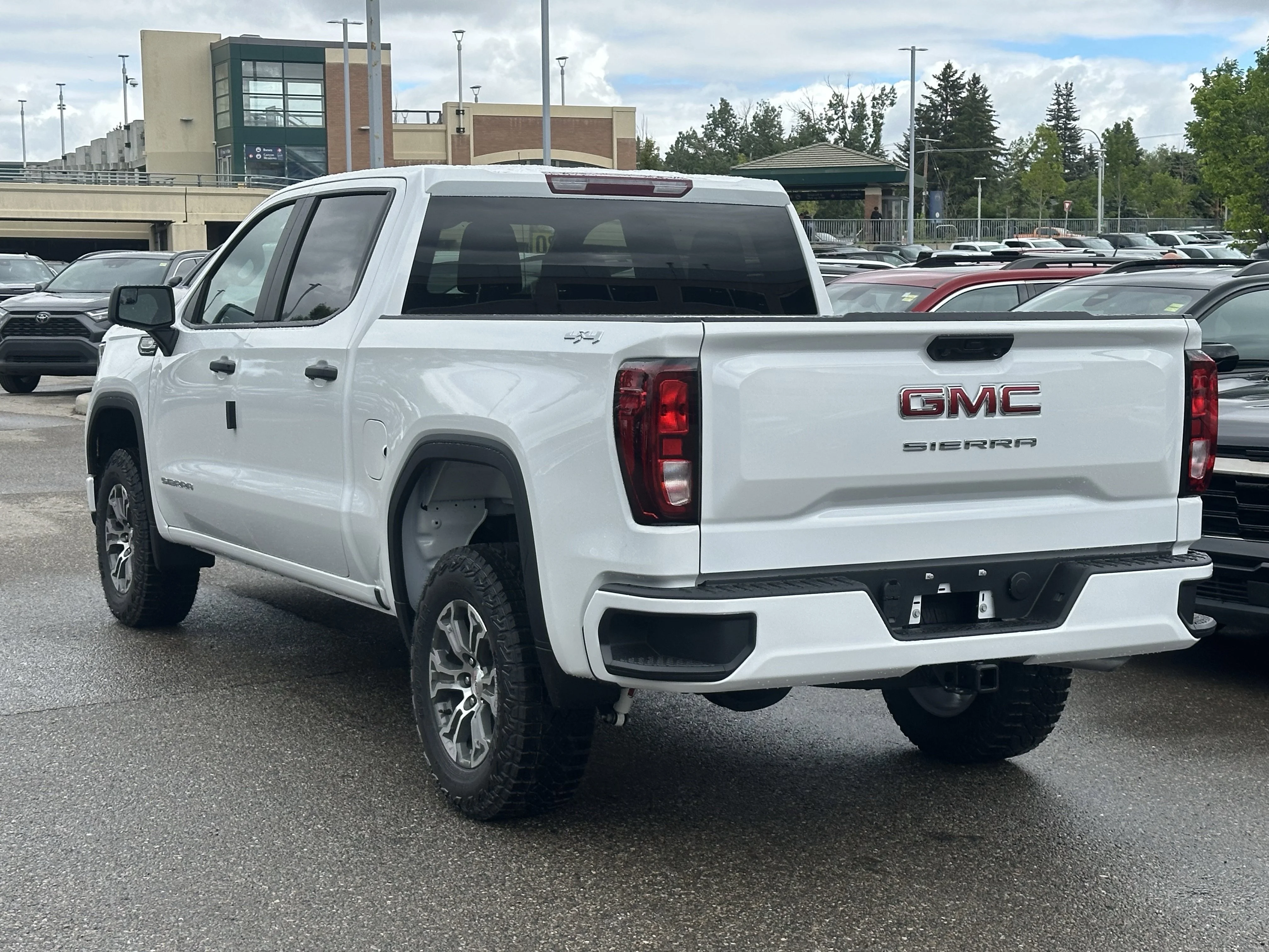 New 2026 Summit White GMC Pro image 4