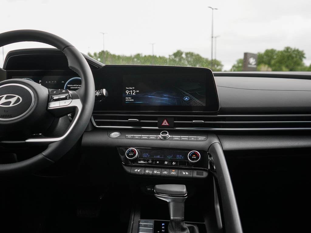 New 2026 Serenity White Hyundai Limited Sedan FWD image 38