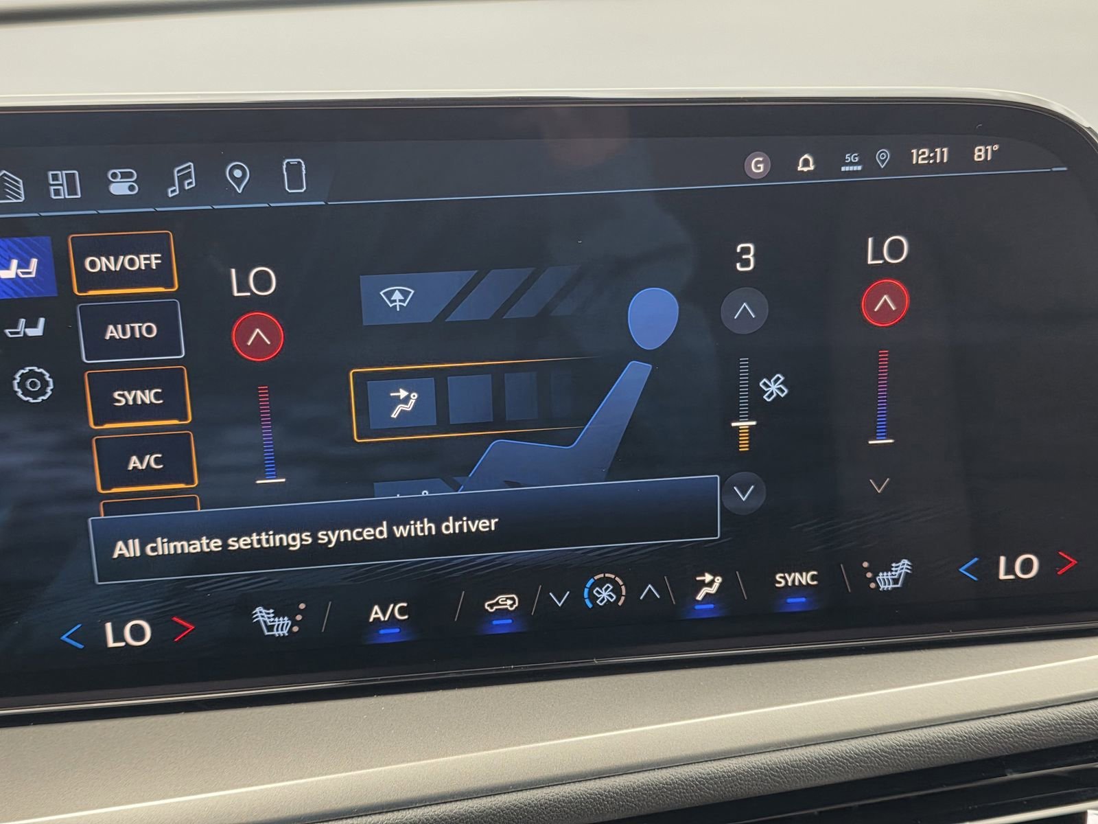 New 2026 Mosaic Black Metallic Chevrolet LT image 11
