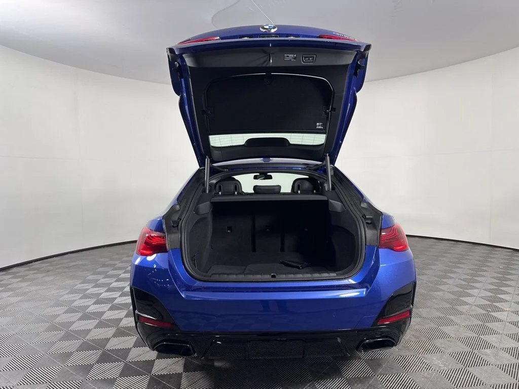 Certified Used 2026 Portimao Blue Metallic BMW M440i xDrive image 9
