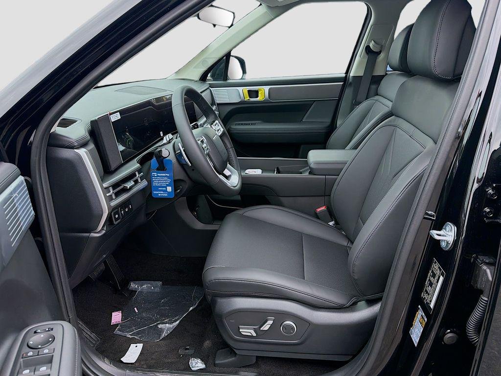 New 2026 Phantom Black Hyundai SEL image 15