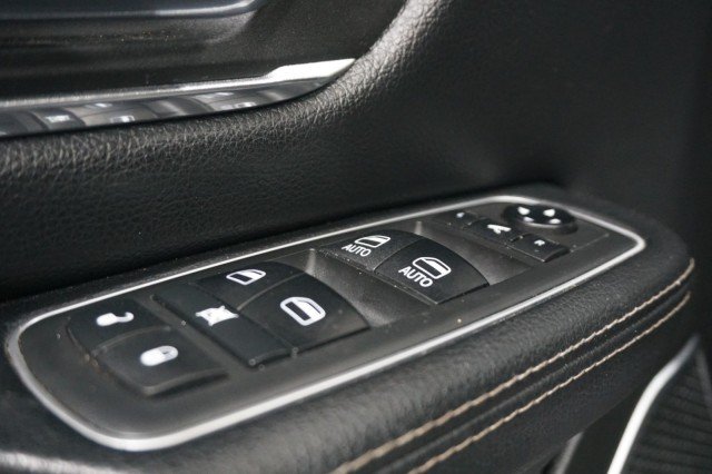 Used 2021 Hydro Blue Pearlcoat Ram Laramie image 16