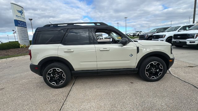 Used 2025 Beige / Tan Ford Outer Banks image 16