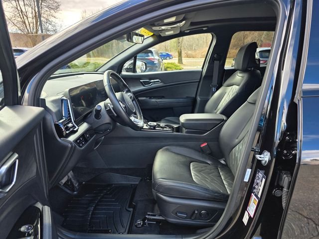 Used 2025 Black Kia X-Line image 18