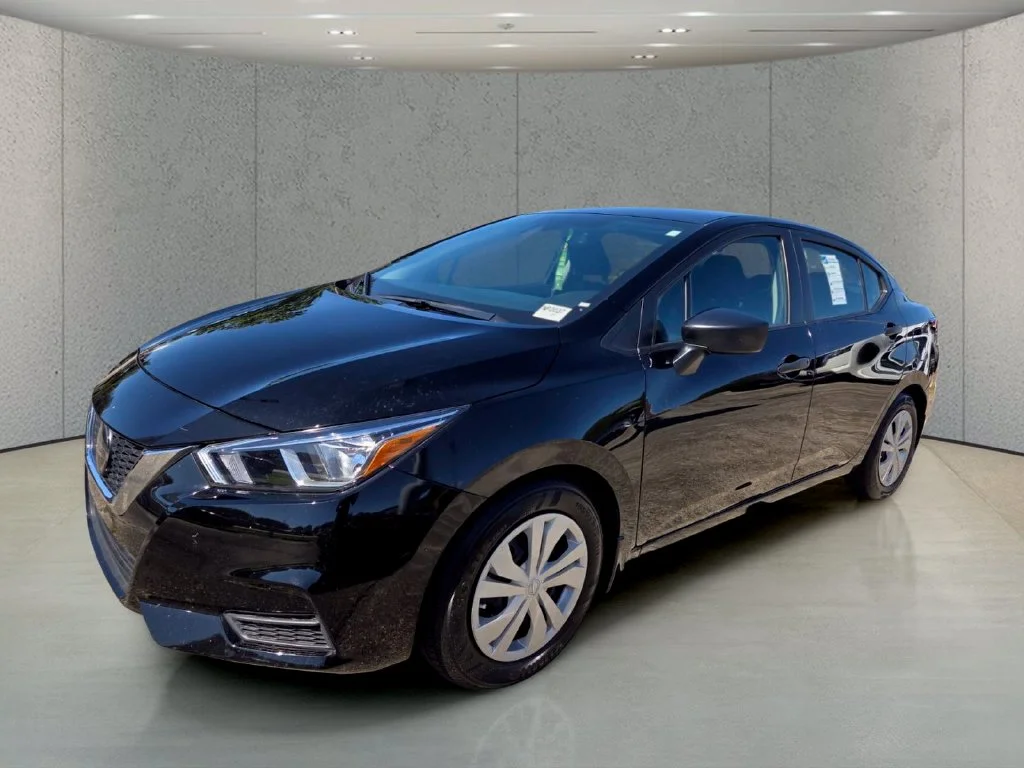 2022 Nissan Versa Sedan