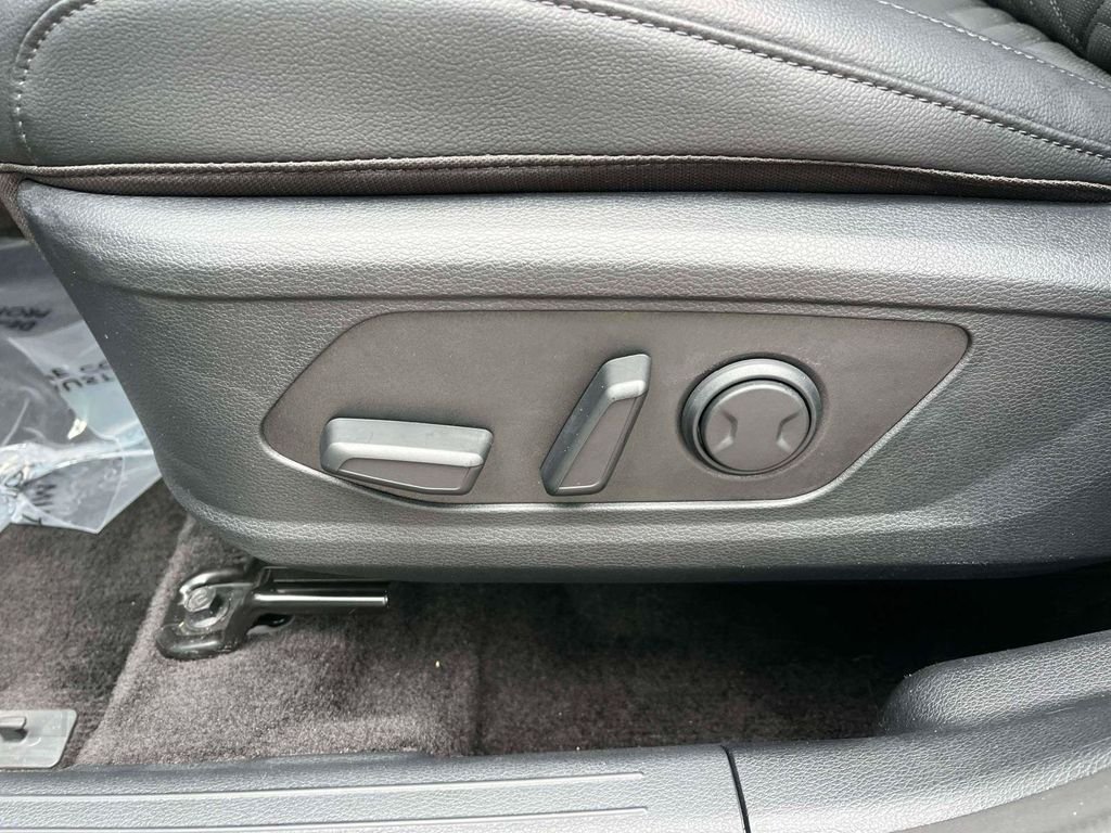 Certified Used 2026 Gray Kia X-Line image 17