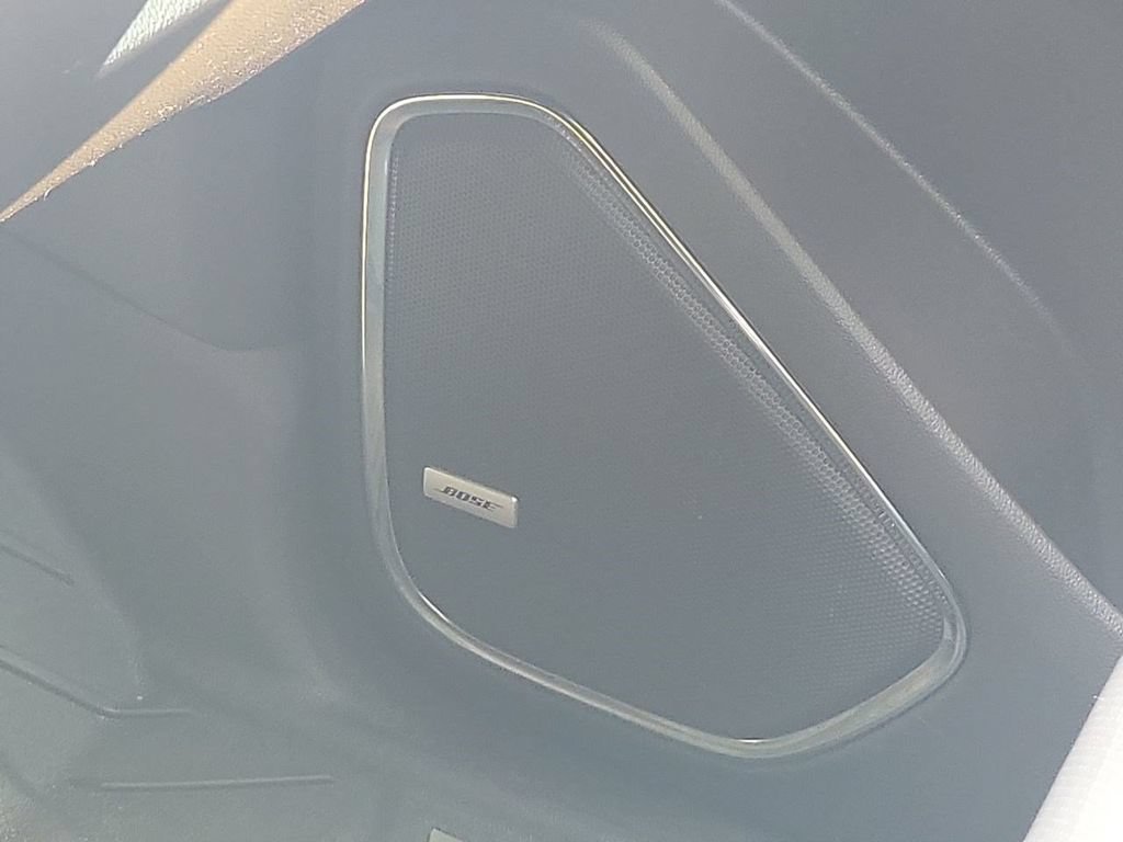 Used 2016 IRIDIUM METALLIC GMC Denali image 31