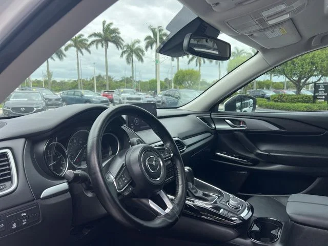 Used 2020 White Mazda Touring image 24