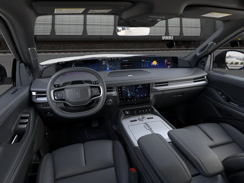 New 2026 Pristine White Metallic Tri-Coat Lincoln Reserve image 9