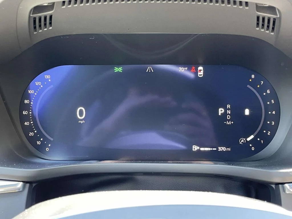 2026 Volvo XC60 Plus - Photo 39