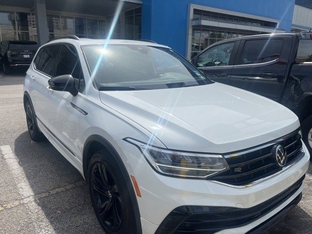 2024 Volkswagen Tiguan SE R-LINE BLACK