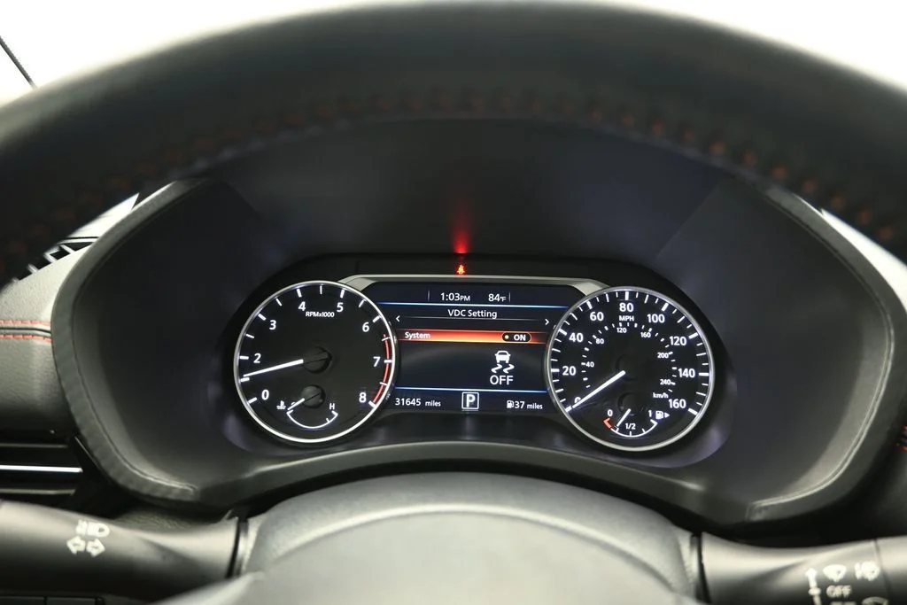 Used 2024 2t Blu Blk Roof Nissan SR image 24