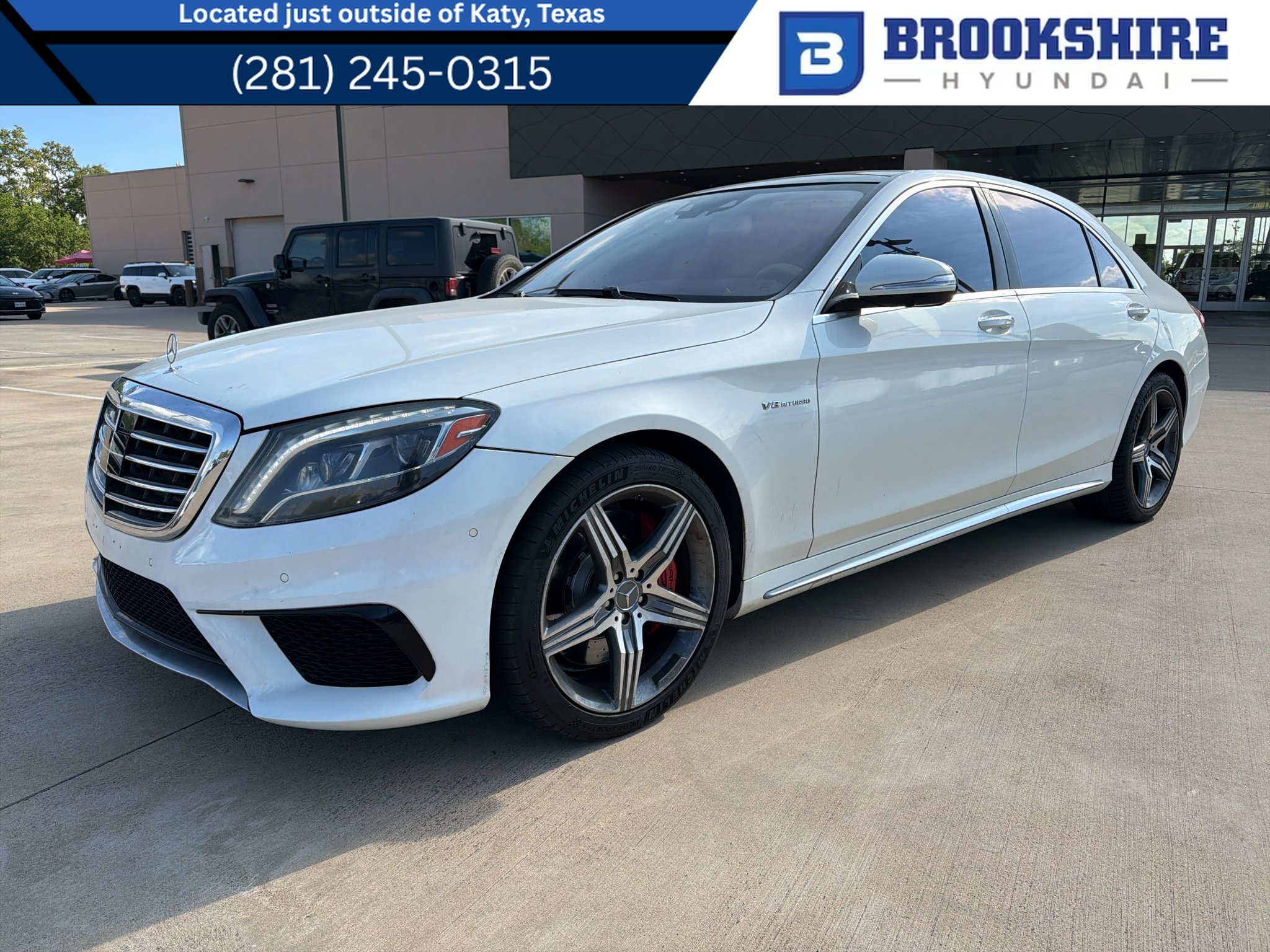 Used 2015 designo Diamond White Mercedes-Benz S63 AMG® image 1