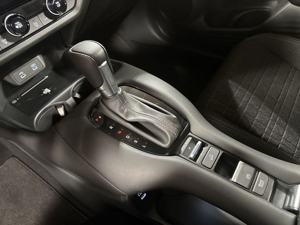 2026 Honda HR-V LX - Photo 24